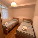 Teo's Apartamento Golem (Tirana)
